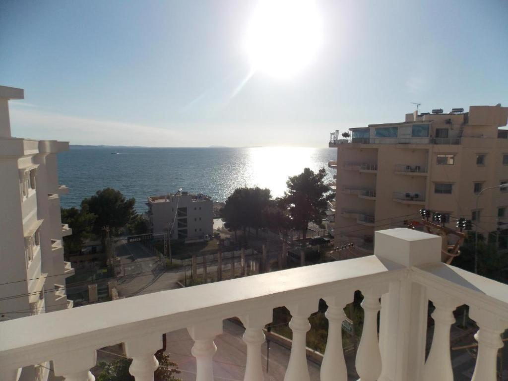 Coastline Apartments Саранде Екстериор снимка