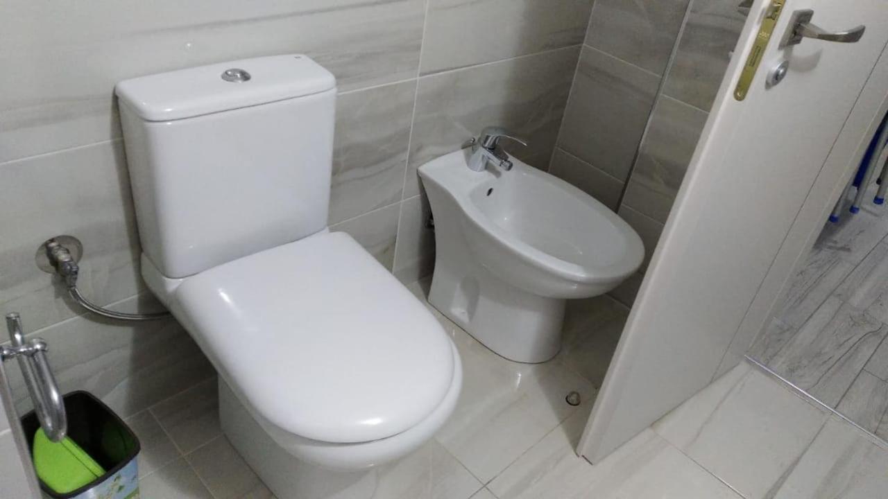 Coastline Apartments Саранде Екстериор снимка