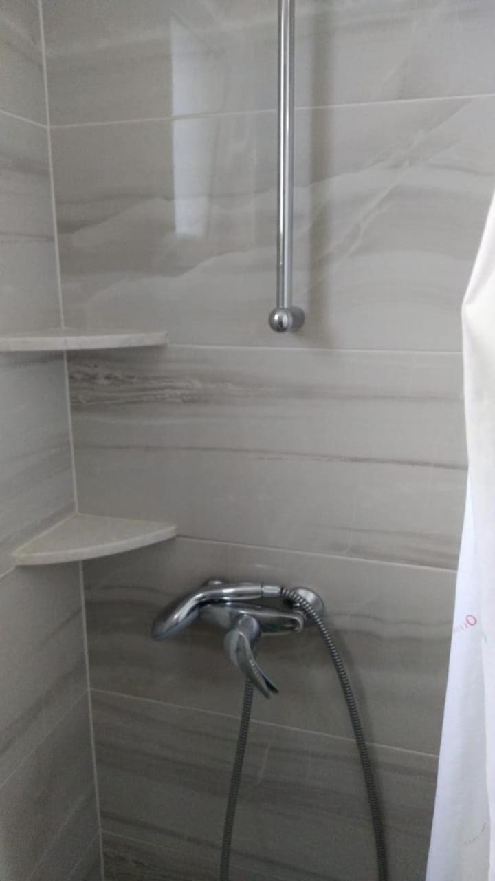 Coastline Apartments Саранде Екстериор снимка